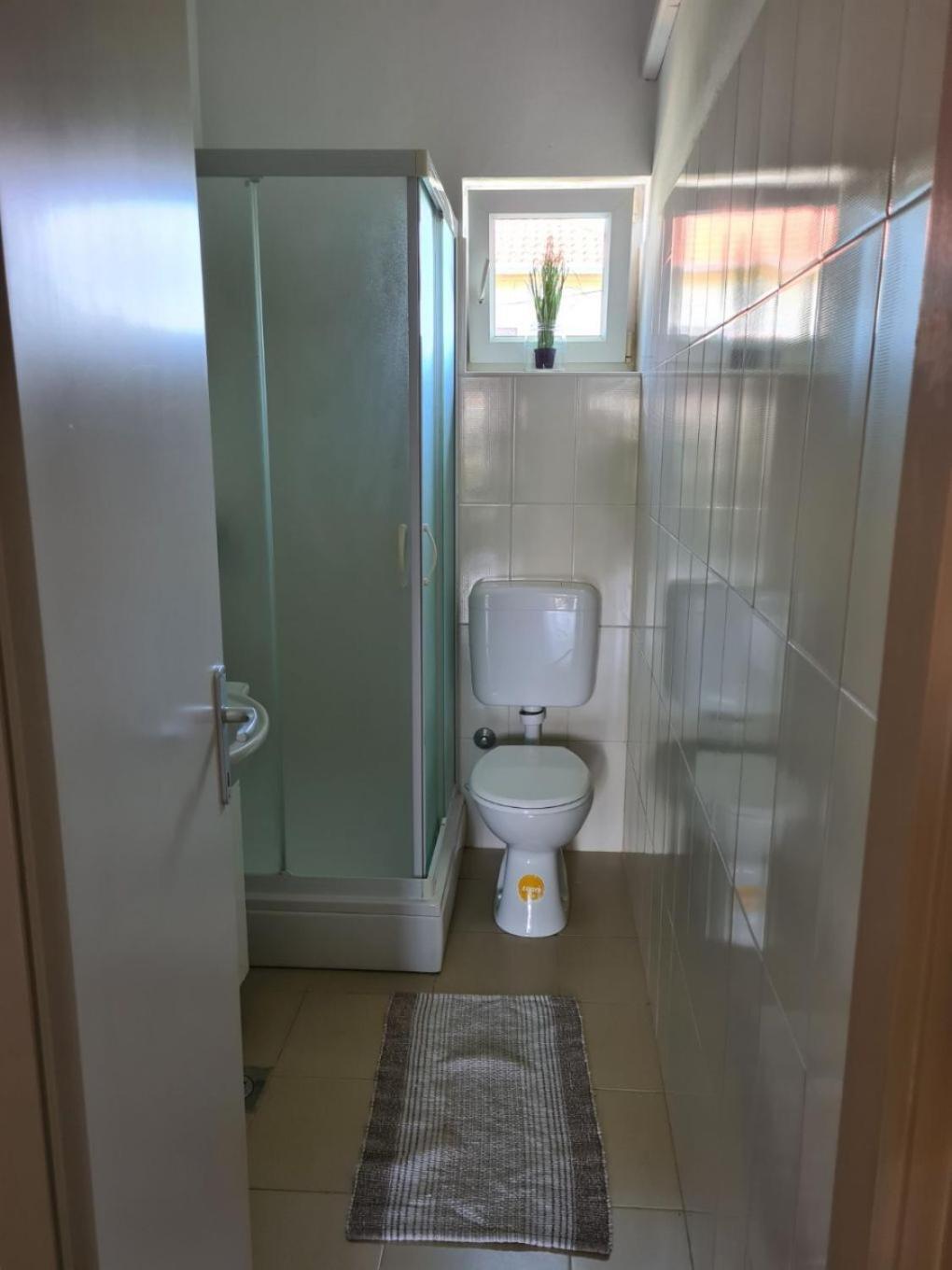 Apartments Stosa Nin Luaran gambar