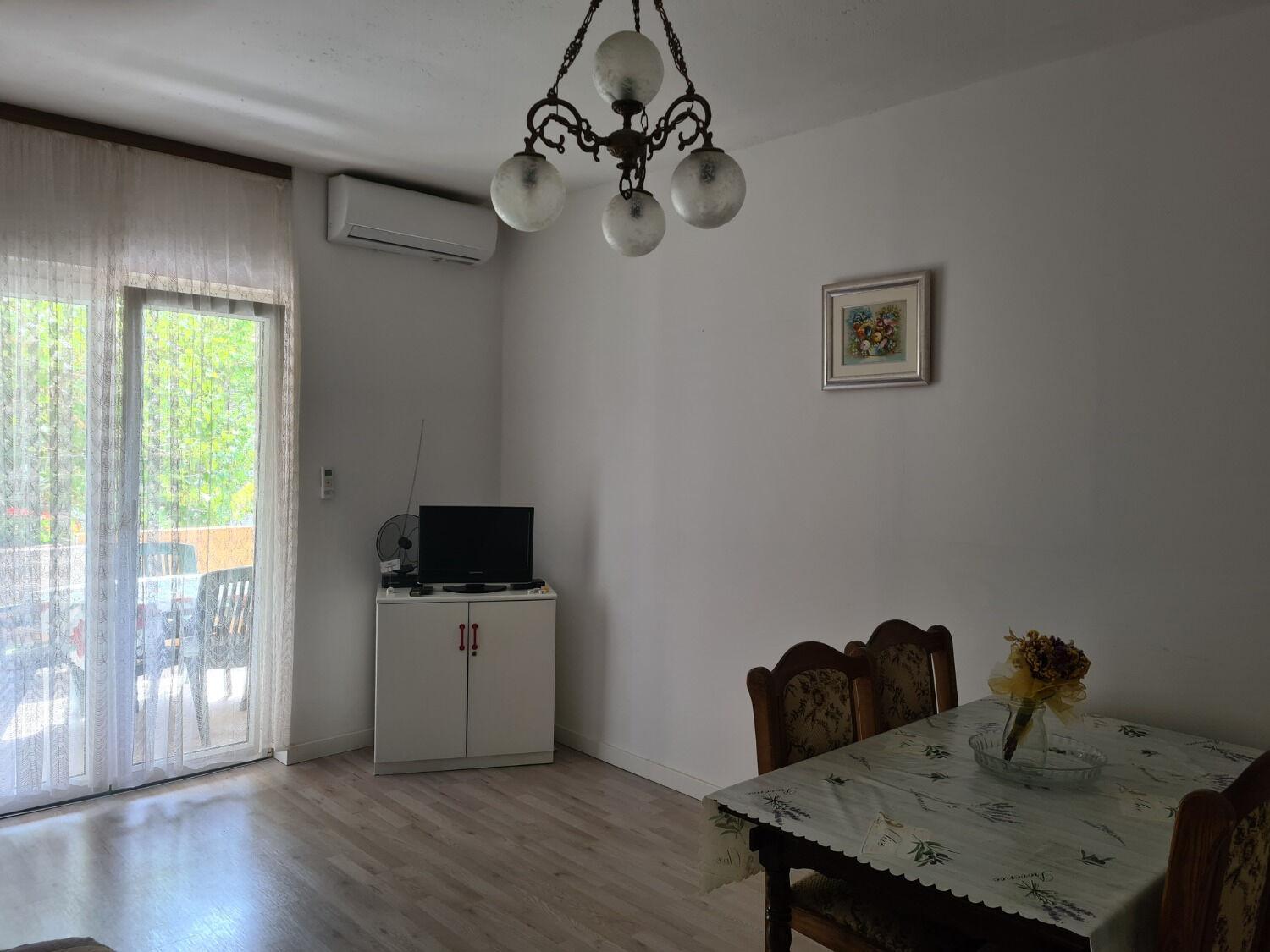 Apartments Stosa Nin Luaran gambar