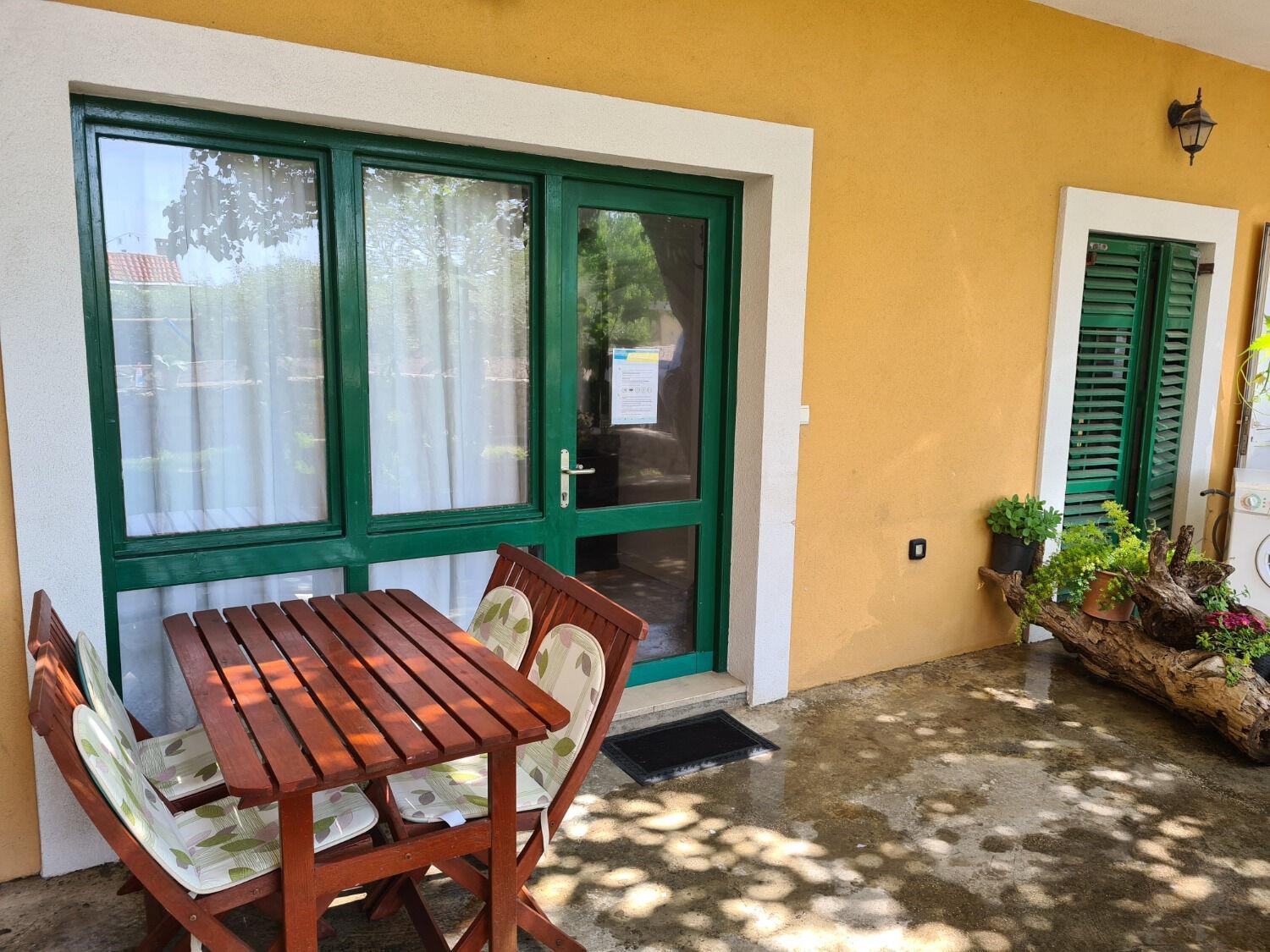 Apartments Stosa Nin Luaran gambar